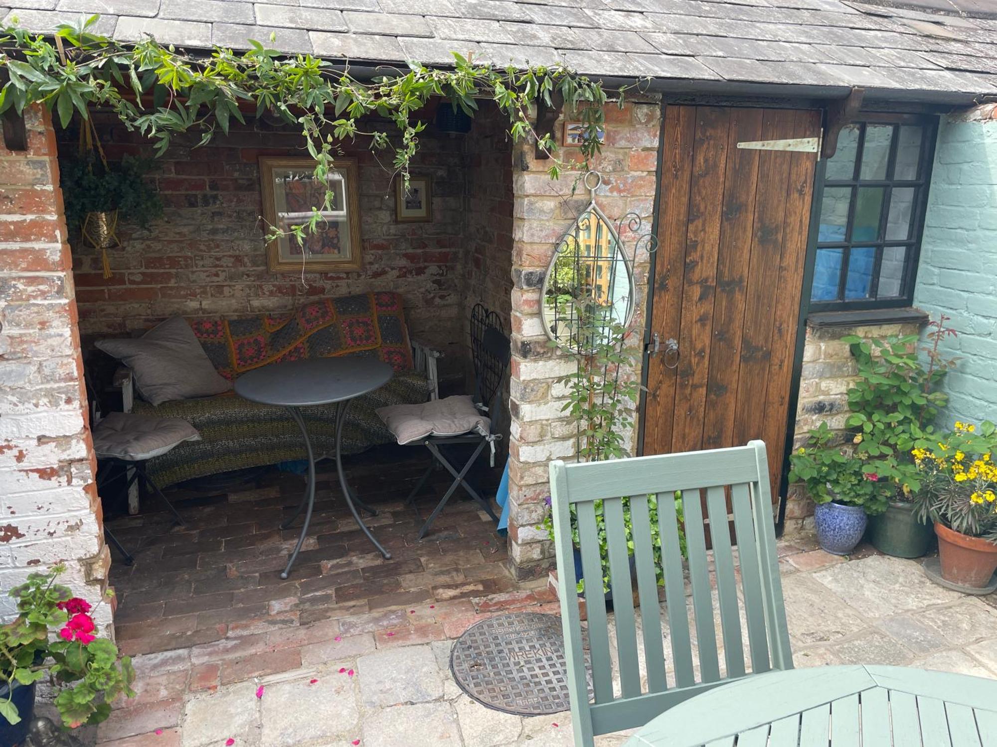 No 28 Cosy Cottage In The Heart Of Cowes Cowes  Exterior photo
